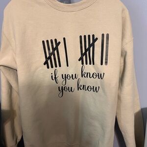 67 Cream Graphic crewneck Sweat shirt